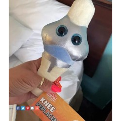 GIANTMICROBES PELUCHE SOSTITUZIONE DEL GINOCCHIO - Knee