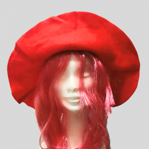 CAPPELLO CON PARRUCCA LISCIA