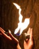 FIRE FLY GORA - FUOCO TRA LE MANI