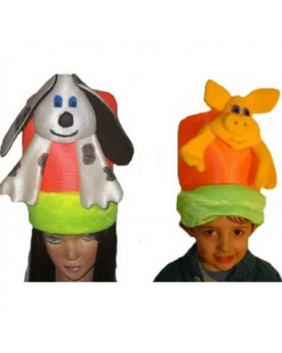 CAPPELLO CON MASCOTTA